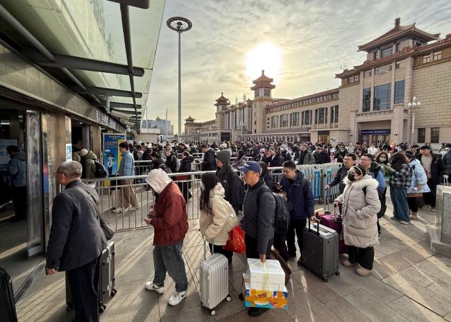 长春站今日预计发送旅客12万人次 春运高峰折射经济脉动