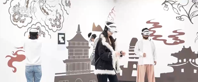 年味游从“快闪打卡”转向“沉浸体验”