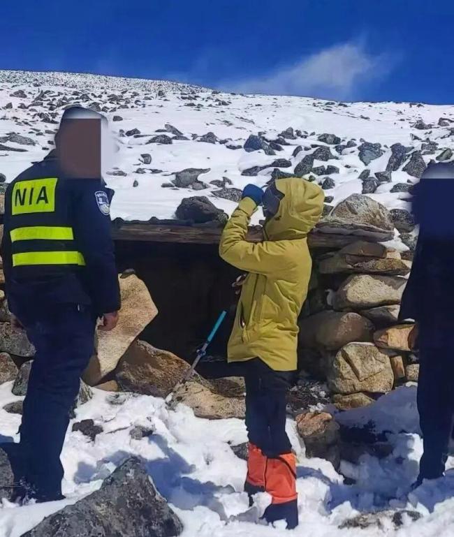 当地回应女生徒步失联在牛棚被找到 智慧自救获救