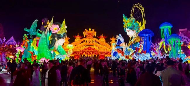 全国十大“年味儿游”热门目的地公布 厦门等城市火爆上榜