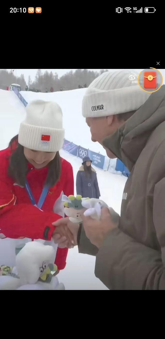 徐梦桃说一个体前屈李天马就开哭 心态过山车背后的博弈局