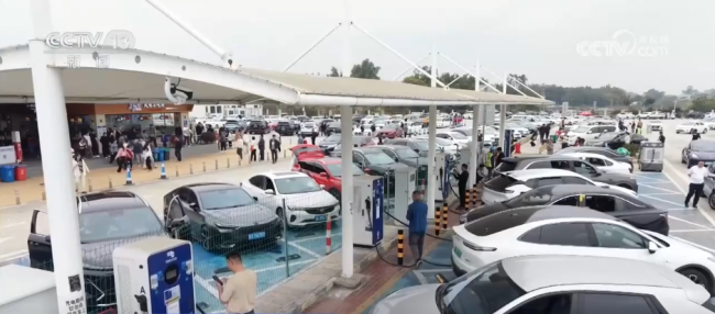 “政策礼包”激发消费者“焕新”热情