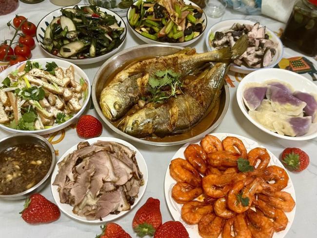 女子过年大鱼大肉致重症胰腺炎 节日饮食需严慎