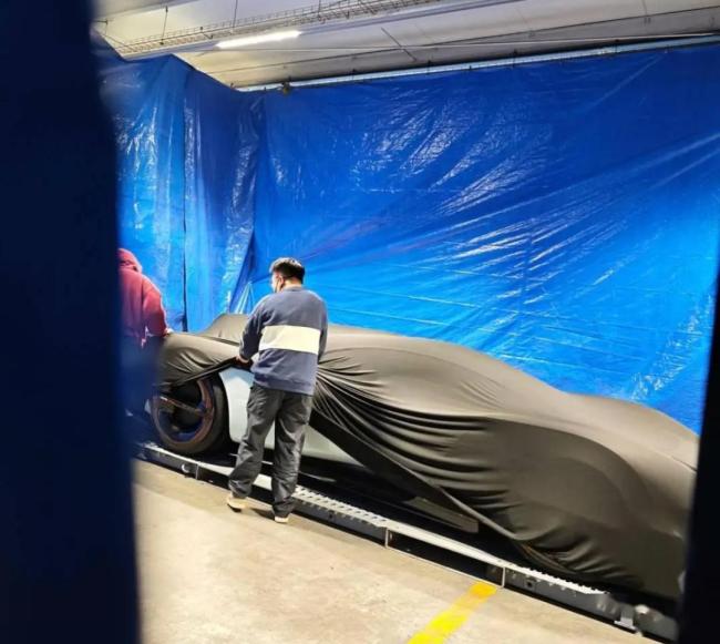 小米汽车或将推出超跑车型 惊喜即将揭晓