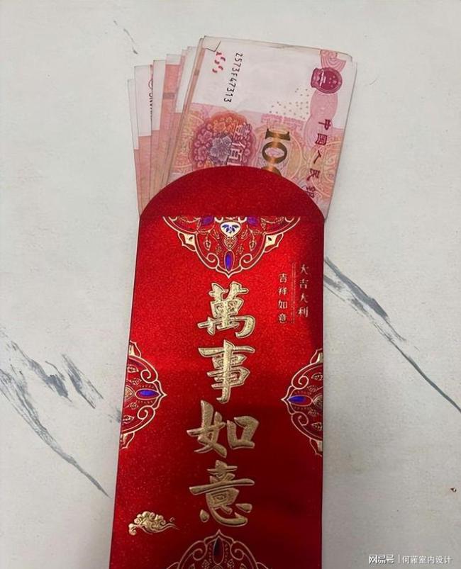 女子压岁钱遗失民警寻回 监控记录真相