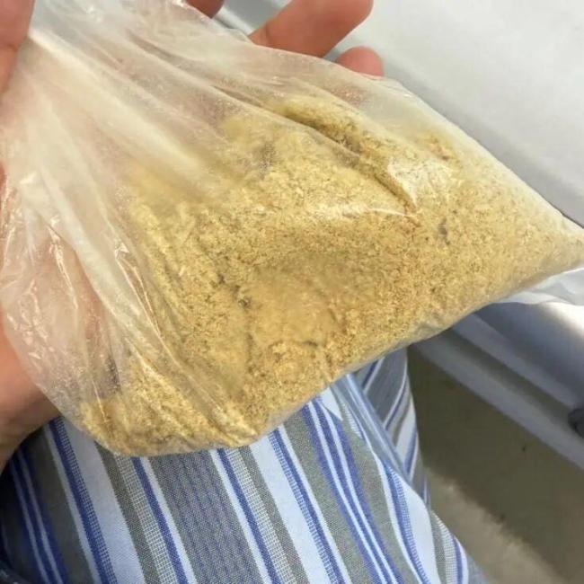 女子20年来越吃越瘦拉出6米长虫 罕见寄生虫病例