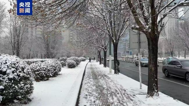 多预警连发 天津迎来降雪天气