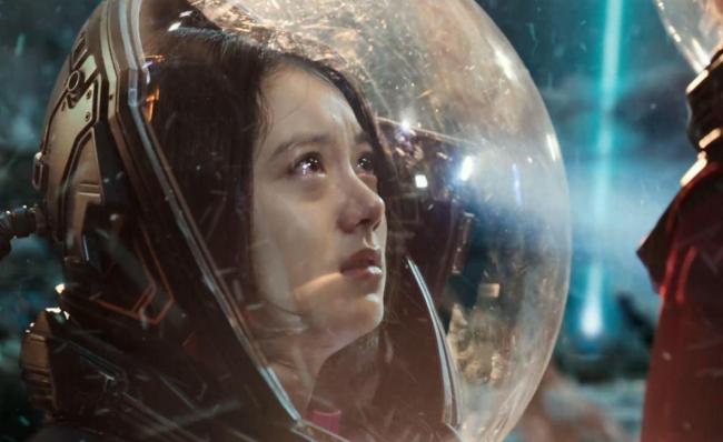 赵今麦流浪地球3造型 末日战损妆引爆热搜