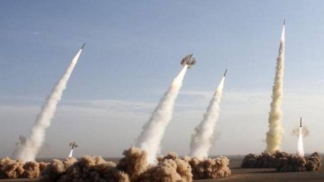 27座基地被炸，民众要求特朗普下台 中东局势失控