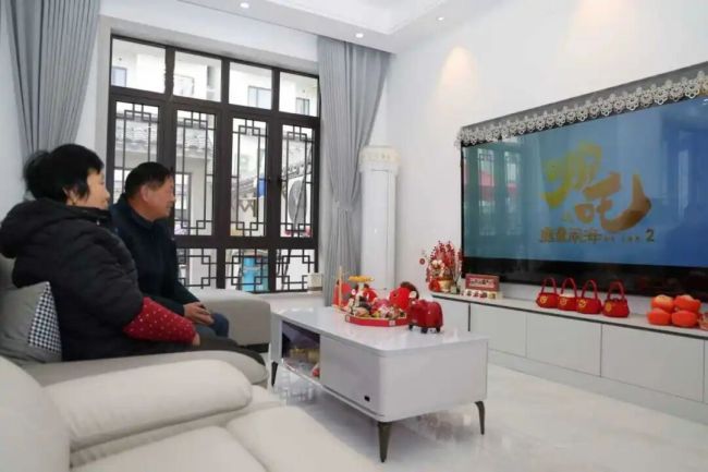 金山待泾村村民陆续乔迁新居，这个村未来还规划…