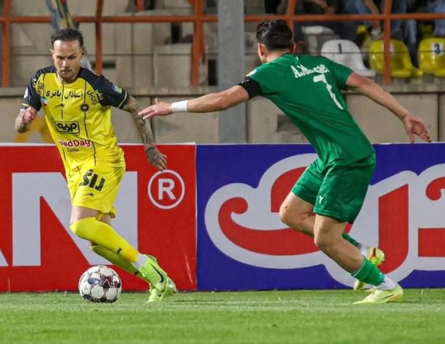 塞帕罕外援：在撤离伊朗途中我看到空中有导弹在飞，近12小时无网络