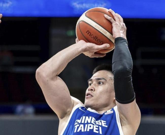 中国台北球员陈盈骏：输了蛮可惜，团队努力显成效