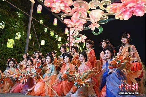 为什么说元宵节才是中国“情人节” 古人的浪漫之夜