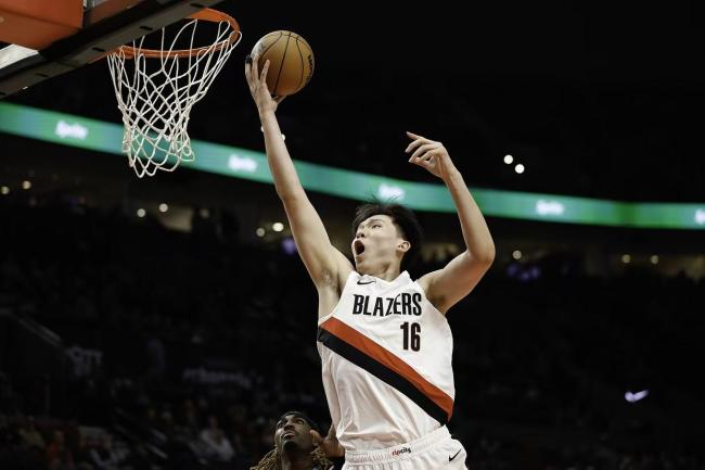 杨瀚森仅打5分钟 上场时间受限引发讨论