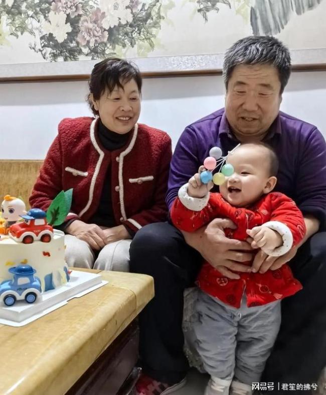 12岁男孩被确诊为肠癌晚期 不良饮食习惯成祸首