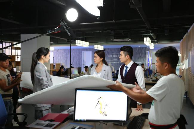 岳雨婷时装周出片质料 网红感与高等感的碰撞