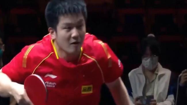 王励勤：目前没确定樊振东参加世乒赛 网友热议回归问题