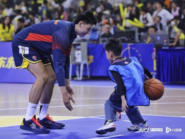 崔永熙复出在即迎加盟广东队首秀 康复归来冲击力十足