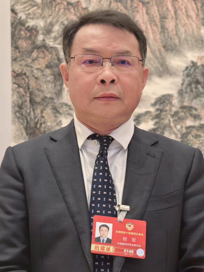 委员：AI时代老年人拒绝成为数字弃民