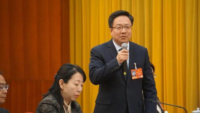 抢不到苏超票？省长笑了：找陈忠伟 赛事火爆预约难