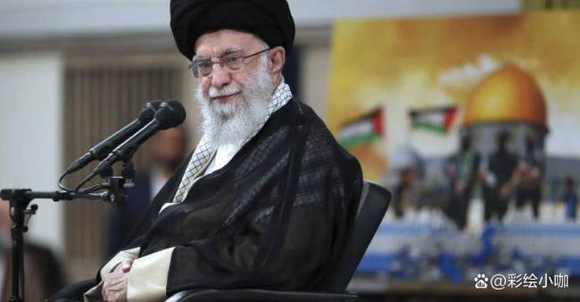 伊朗革命卫队支持新任最高领袖 世袭争议引发关注