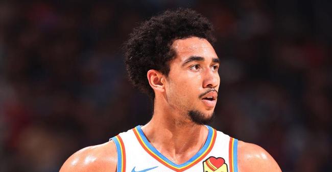 雷霆球员麦凯恩：在慢慢熟悉新队友