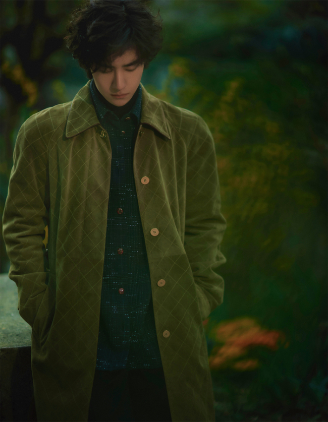 王一博巴黎大秀第三套