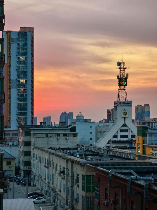 今日北京晚霞是橘子味的 霞光漫溢温情絮语