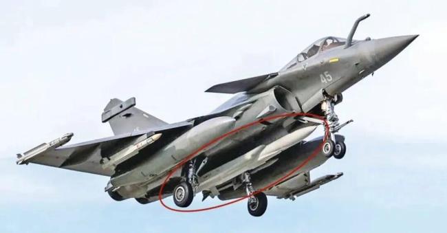 马克龙核威慑计划获多国力挺 欧洲防务自主新尝试