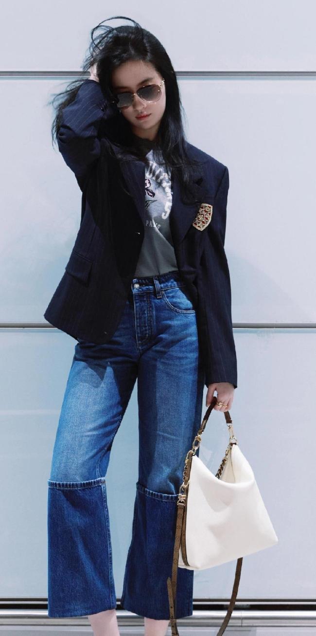 刘亦菲LV大秀造型图 松弛感穿搭模板