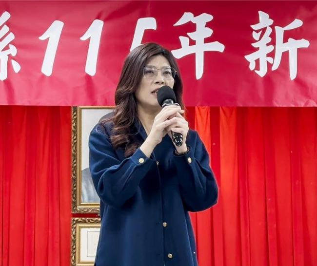 郑丽文：盼两岸稳定让产业界享受红利 共享和平红利