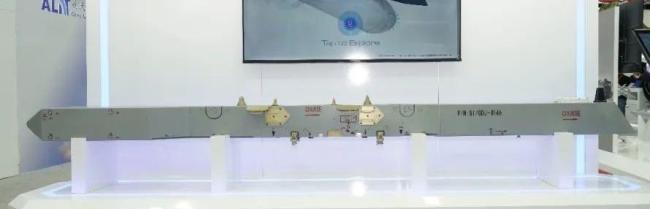 塞尔维亚米格29挂中国导弹亮相 新型武器提升战力