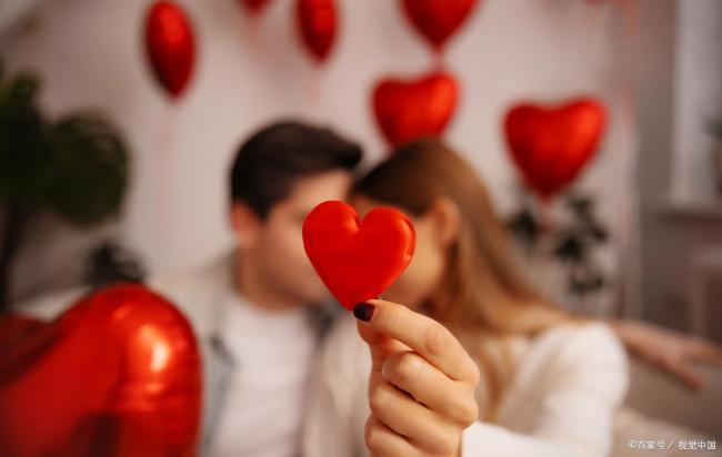 白岩松谈解决年轻人住房问题