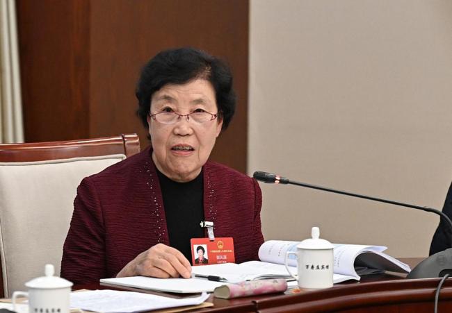 80岁的“铁姑娘”牵挂农民养老 为农村养老发声