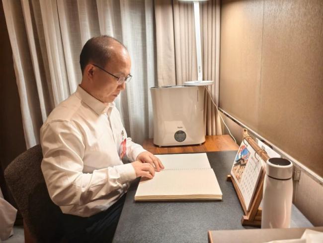 我们的期待与责任-11位代表委员合照背后的故事