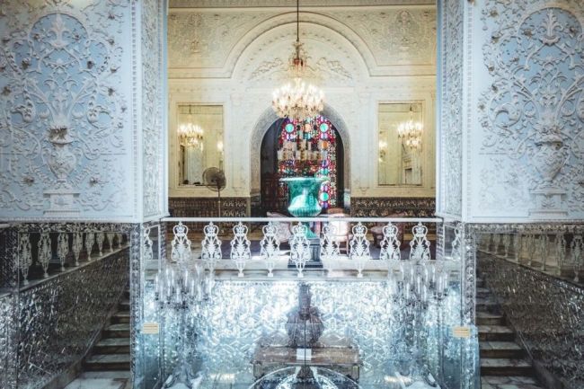 伊朗玫瑰宫镜厅惨遭重创 文化遗产受损严重