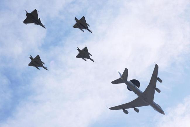 为什么欧盟转向拥抱法国“核威慑” 欧洲防务自主新尝试