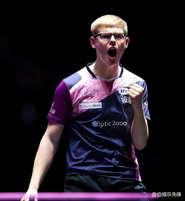 温瑞博晋级重庆赛八强 复仇之战显实力