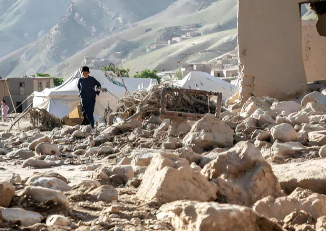 美国搅局中东 中阿联手破局 和平曙光再现