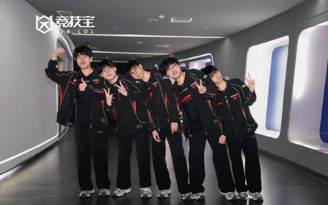 JDG出征全球先锋赛 中韩强队碰撞引关注