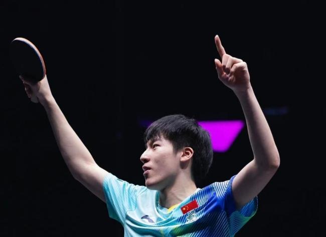 温瑞博4比2战胜邱党 小将逆袭闪耀赛场