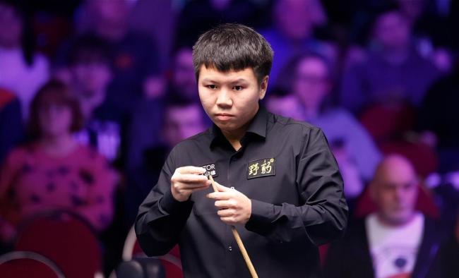 周跃龙晋级斯诺克世界公开赛16强 平稳取胜展现实力
