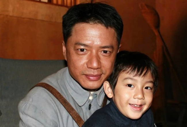 半个娱乐圈的人都抱过林沐然 明星云集拥抱