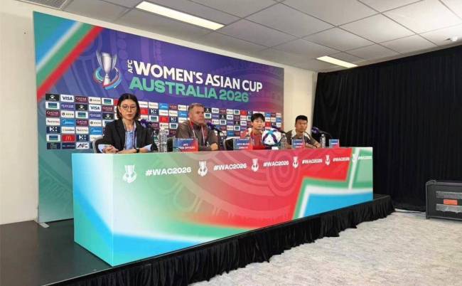 中国女足输球，一人获全场最低分 关键失误断送希望