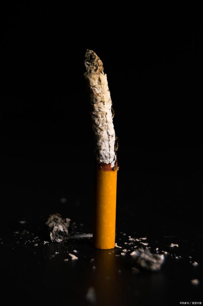 一个烟头夺走22条生命谁该担责