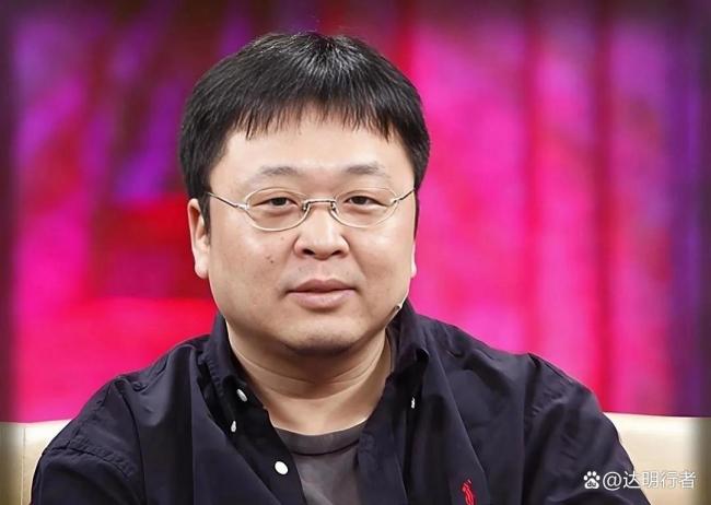 罗永浩点赞高端酒店派人把外卖送上楼 细节服务温暖人心