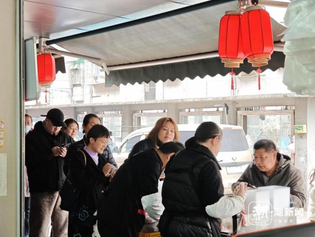 杭州一家店每天卖6000个青团