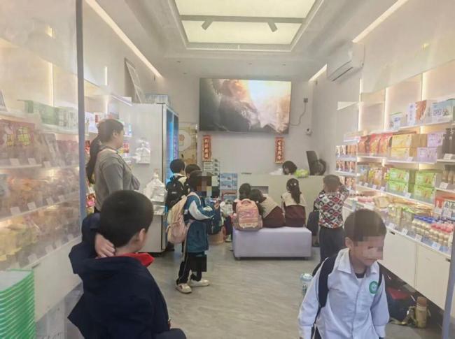 肥娟夫妇开自助健身房：月卡99元