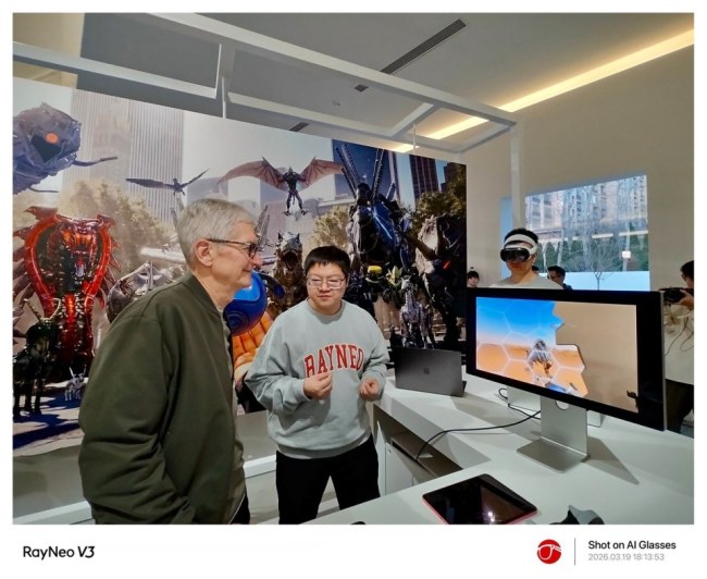 苹果CEO库克对话雷鸟创新 探讨空间计算未来