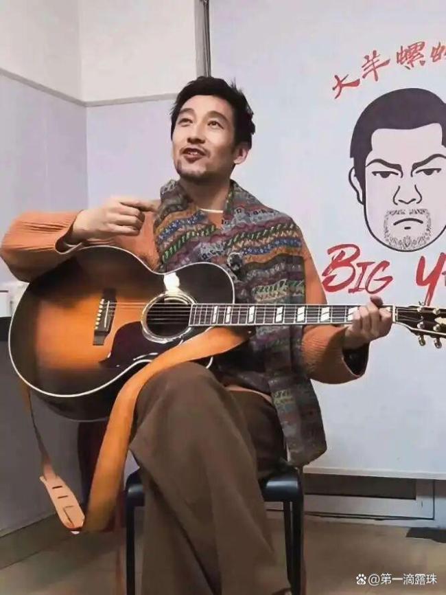 退圈10年的顶流歌手满江杀回来了